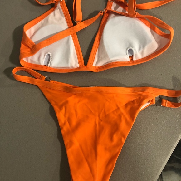 Sexy Bikini - Picture 5 of 7